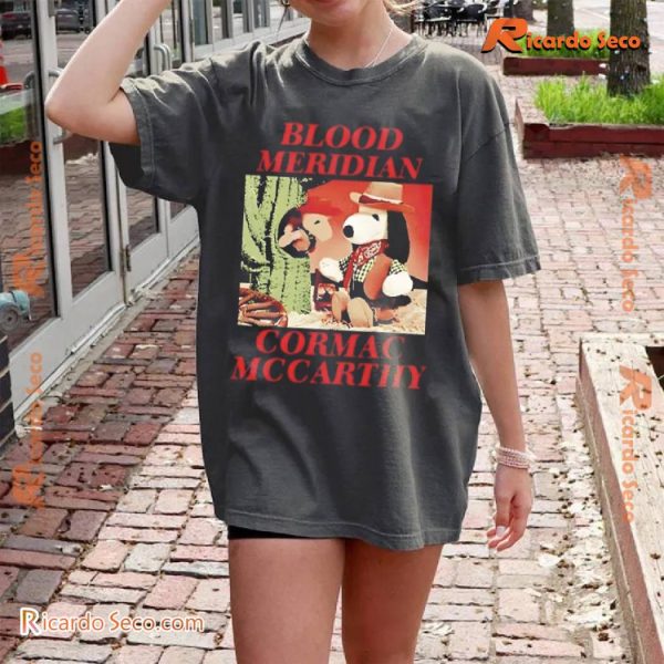 Blood Meridian Cormac Mccarthy Vintage Graphic Unisex T-shirt, V-neck Ladies