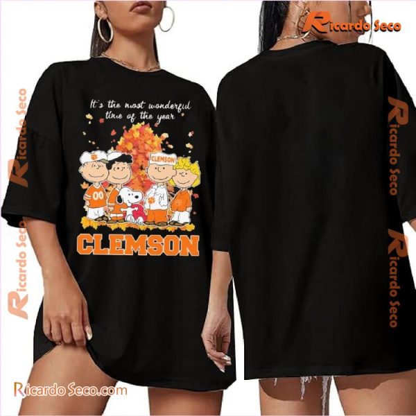 Clemson Tigers X Peanuts Snoopy 2024 Is The Most Wonderful Time Of The Year Graphic Unisex T-shirt, Comfort Colors, Classic Men Shirt