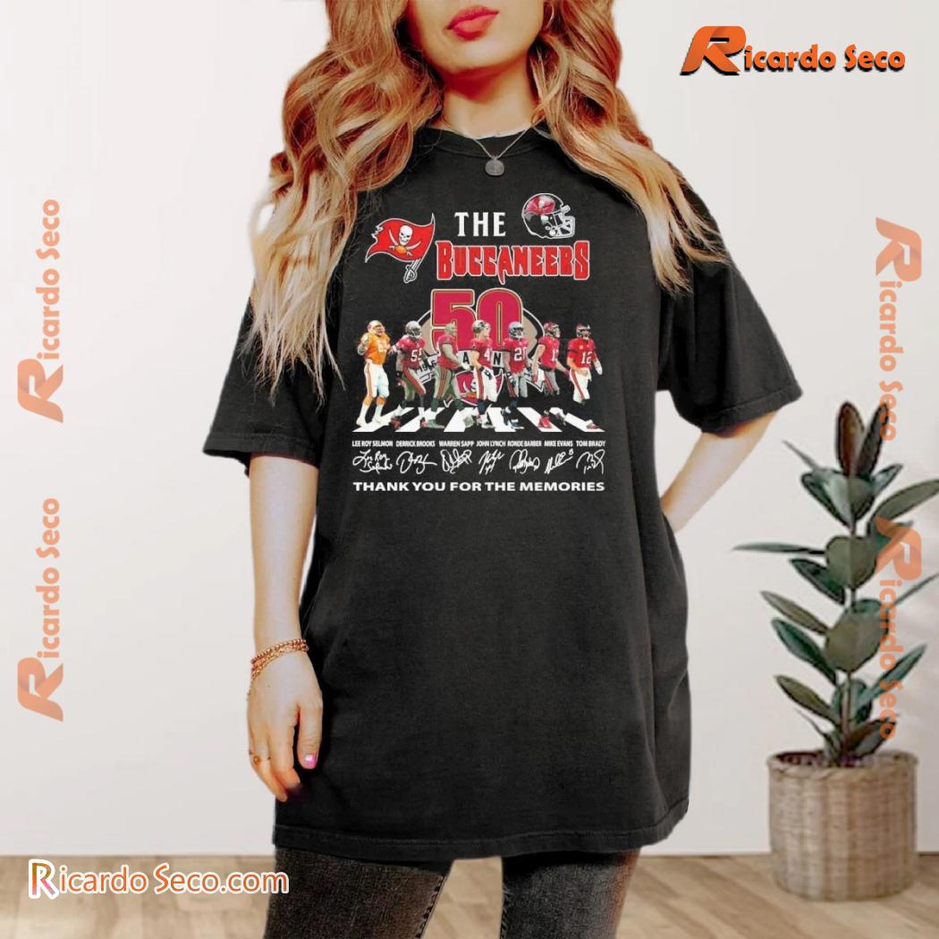 NFL Tampa Bay Buccaneers Abbey Road 50th Anniversary Thank You For The Memories Signatures Graphic Unisex Shirt, Classic Men Shirt a