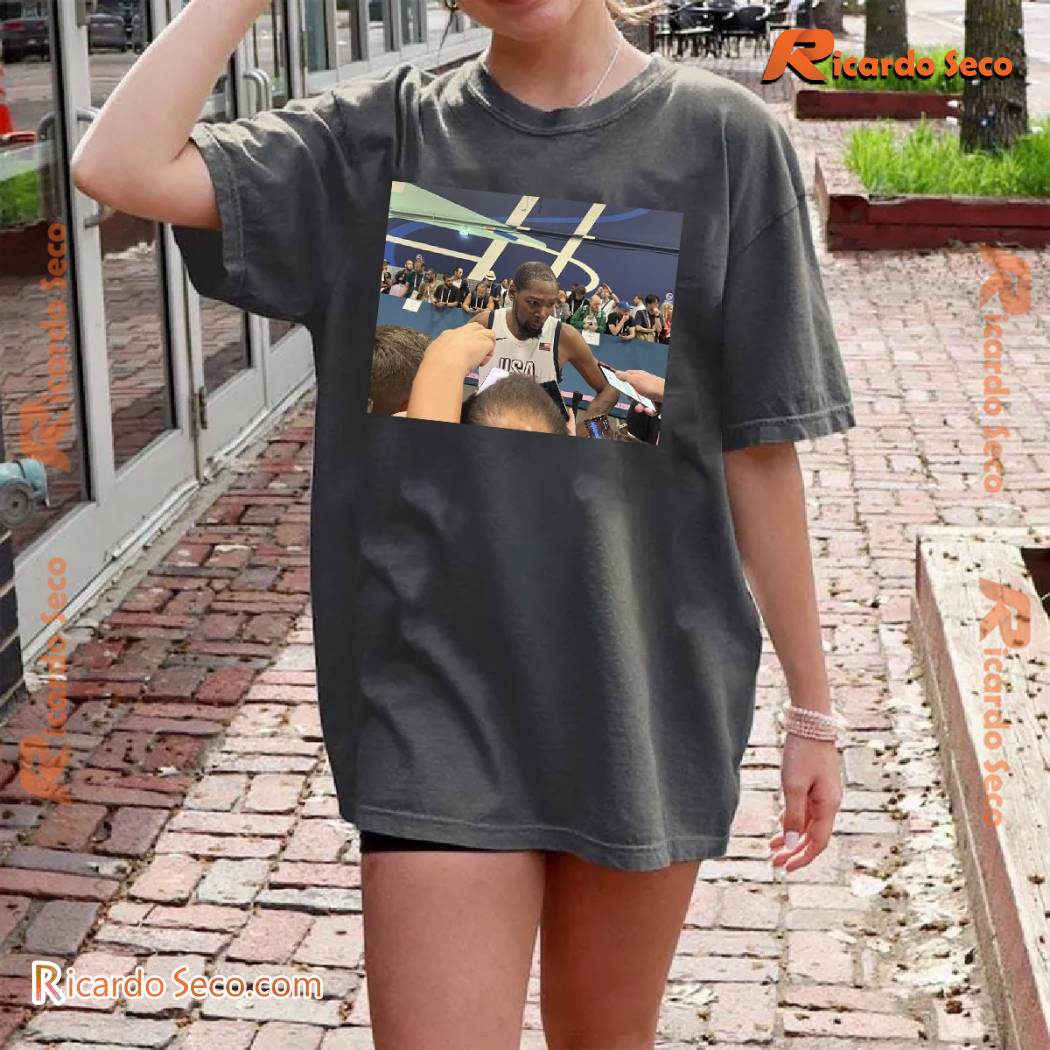 Paris Olympic 2024 Team Usa Basketball Win Serbia Kevin Durant Answer The Interview Unisex T-shirt, Classic Men Shirt Paris Olympic 2024 Team Usa Basketball Win Serbia Kevin Durant Answer The Interview Unisex T-shirt, Classic Men Shirt