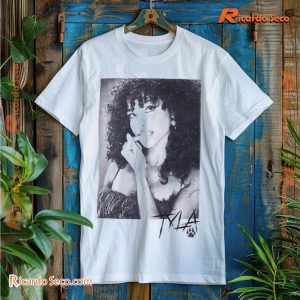 Tyla Portrait & Paw Graphic Vintage Gift For Fan Unisex T-shirt, V-neck Ladies a