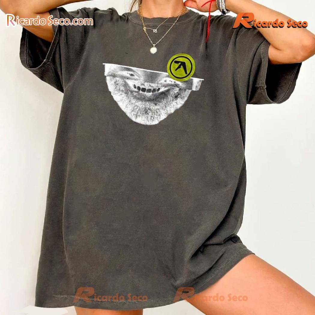 Aphex Twin Syro 2014 Vintage Unisex T-shirt, Classic Men Shirt, Hoodie, Long Sleeve Aphex Twin Syro 2014 Vintage Unisex T-shirt, Classic Men Shirt, Hoodie, Long Sleeve