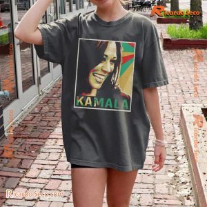 Kamala Harris's Smile 2024 The Kind Of Smile Everyone Should Wear Graphic Unisex T-shirt, Classic Men Shirt a