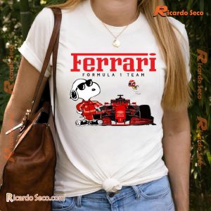 Snoopy Dog X F1 Racing Ferrari Formula 1 Team Graphic Unisex T-shirt, Classic Men Shirt