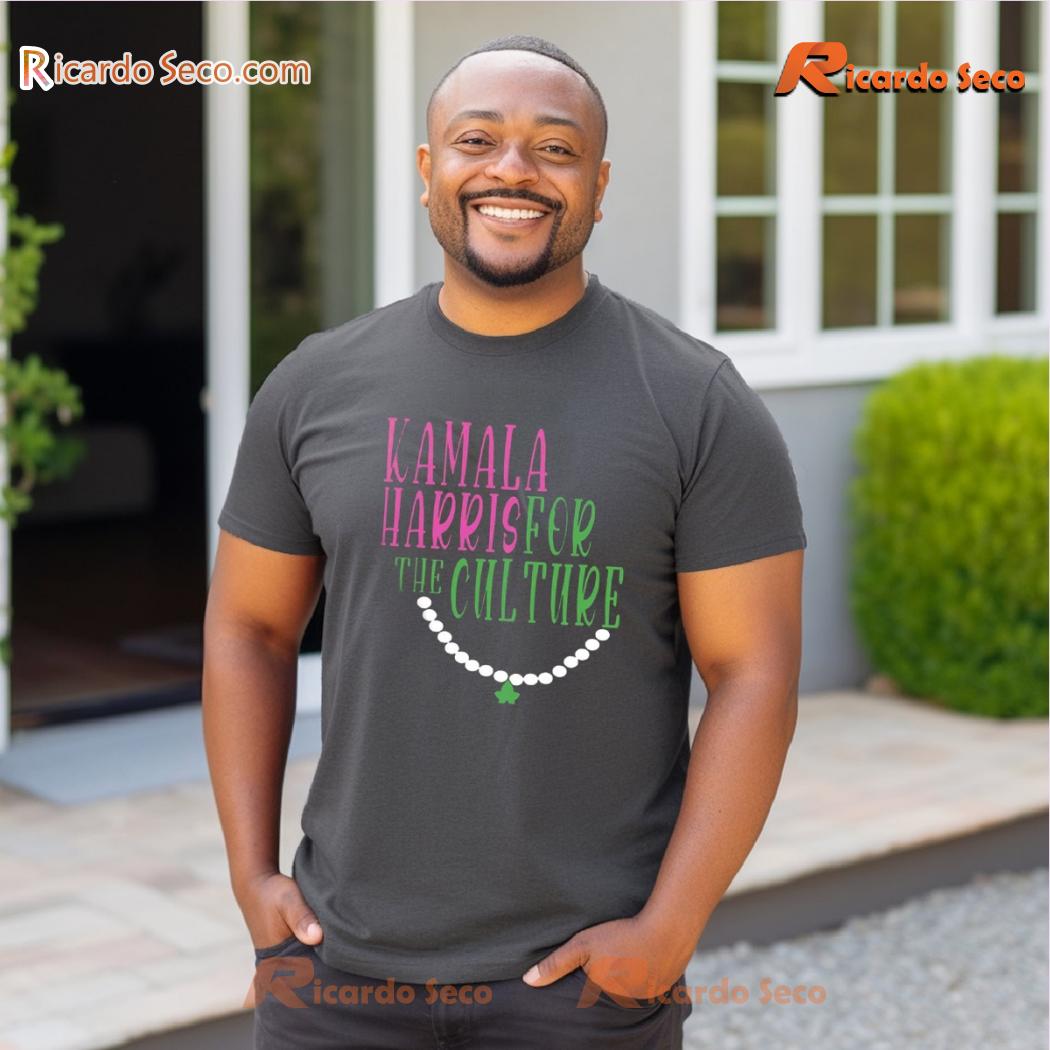 WNBA Star Brittney Griner Wear Kamala Harris For The Culture Graphic Unisex T-shirt b WNBA Star Brittney Griner Wear Kamala Harris For The Culture Graphic Unisex T-shirt b