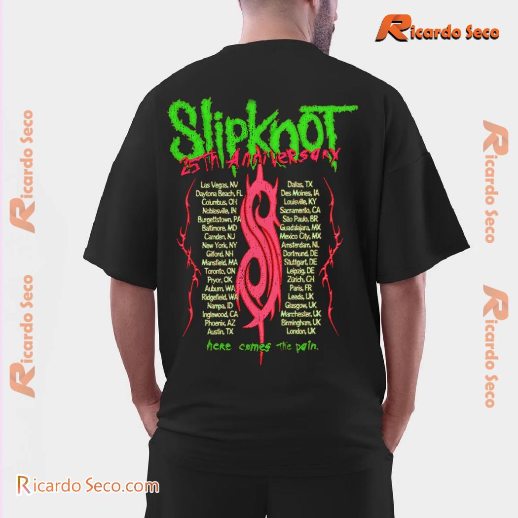 Slipknot 25th Anniversary Here Comes The Pain Tour 2024 Halloween Unisex T-shirt, Hoodie, Long Sleeve c Slipknot 25th Anniversary Here Comes The Pain Tour 2024 Halloween Unisex T-shirt, Hoodie, Long Sleeve c