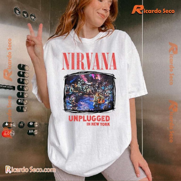 Nirvana Unplugged In New York 30th Anniversary Flower Unisex T-shirt-a VTKoQ7h