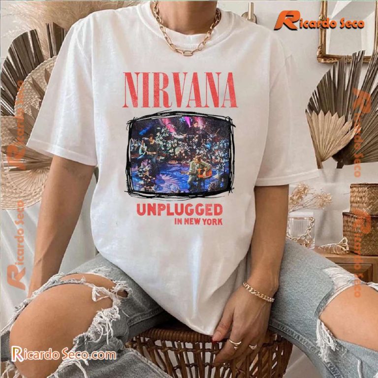 Nirvana Unplugged In New York 30th Anniversary Flower Unisex T-shirt l6iXkNF