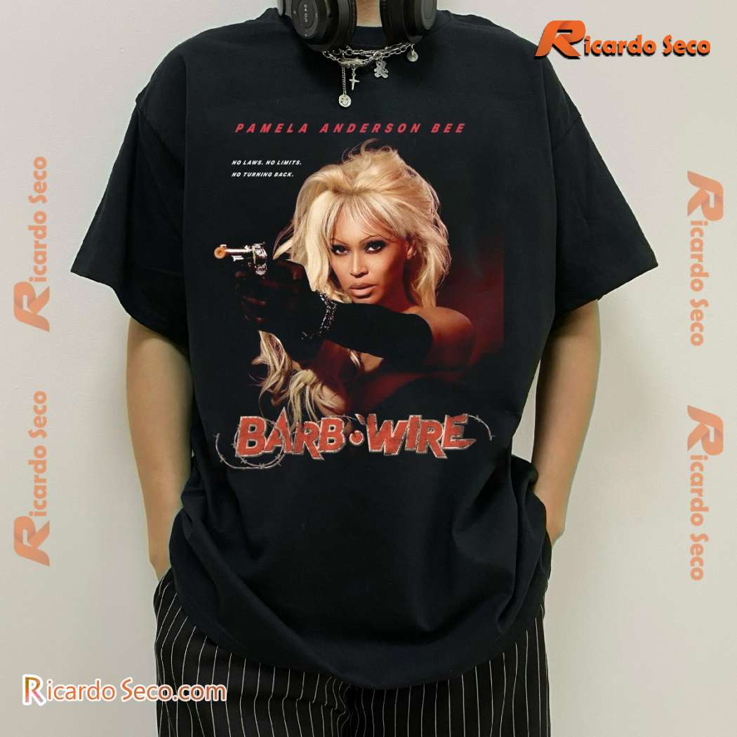 Pamela Anderson Bee Barb Wire No Laws No Limits No Turning Back Classic Men Shirt HK5nRAv