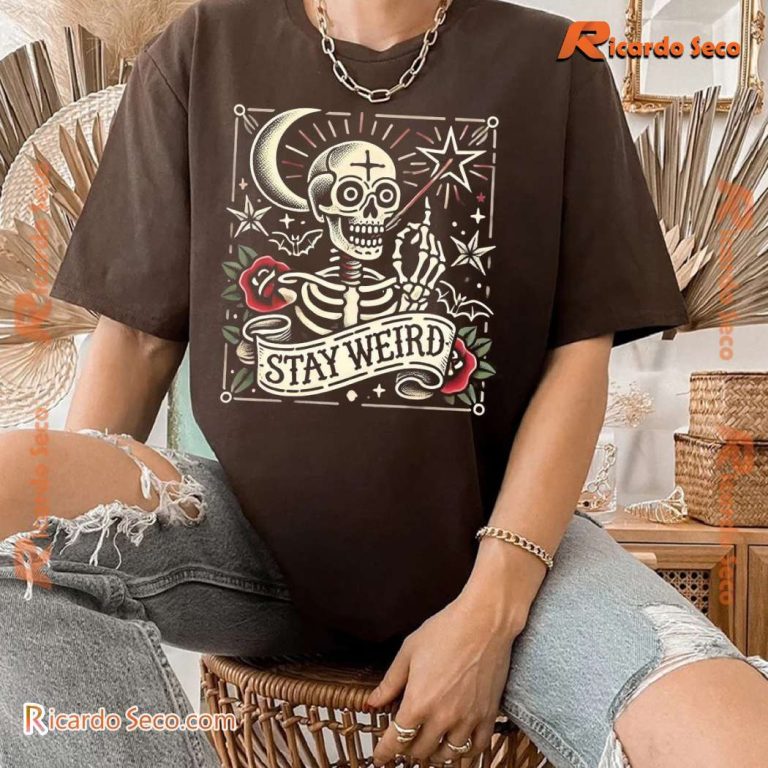 Stay Weird Skeleton Vintage Graphic Classic Men Shirt-a o2MTHqs