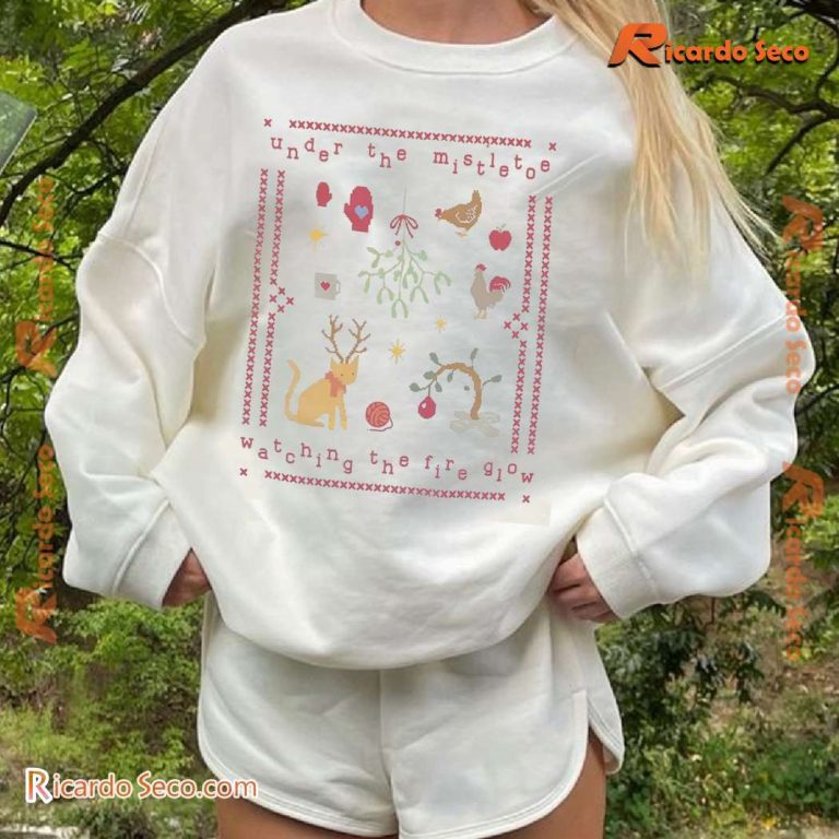 Taylor Swift Christmas Tree Farm Under The Mistletoe Watching The Fire Glow Unisex T-shirt og8fWDk