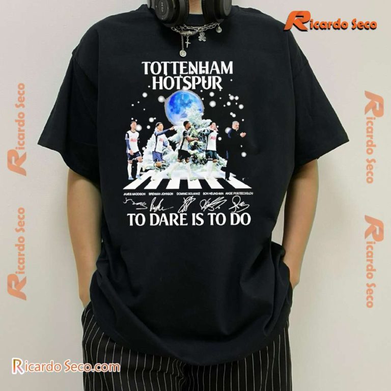 Tottenham Hotspur To Dare Is To Do Merry Christmas Graphic Unisex T-shirt hcOoxSM