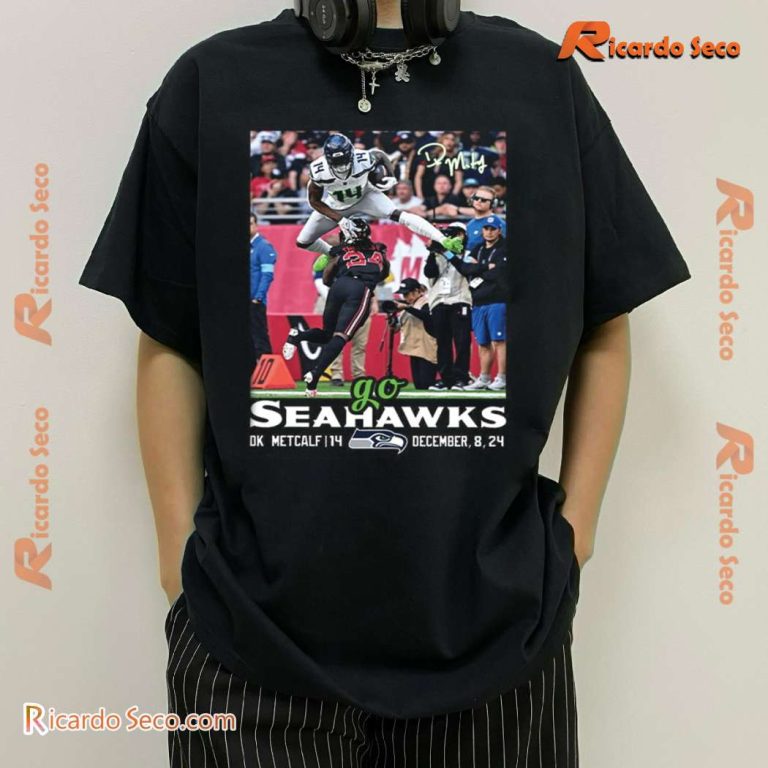 Dk Metcalf Jumps Over Starling Thomas V Go Seahawks Unisex T-shirt-a gxBXQcu