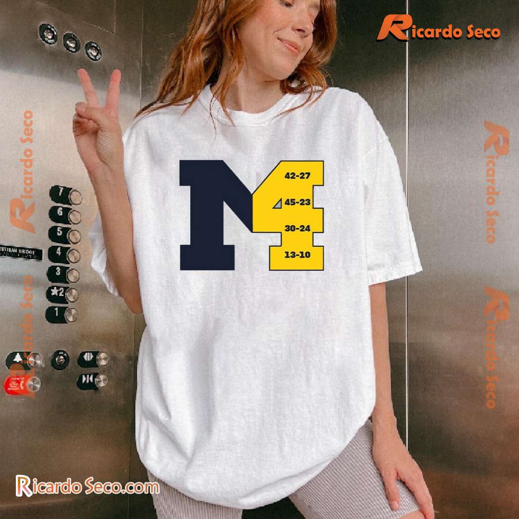 Michigan 4th Straight Victory Graphic Unisex T-shirt-a VKeYjdA