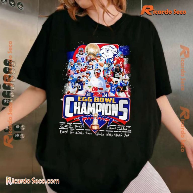 Ole Miss 2024 Egg Bowl Champions Signatures Graphic Unisex T-shirt-a 4g5o3VX