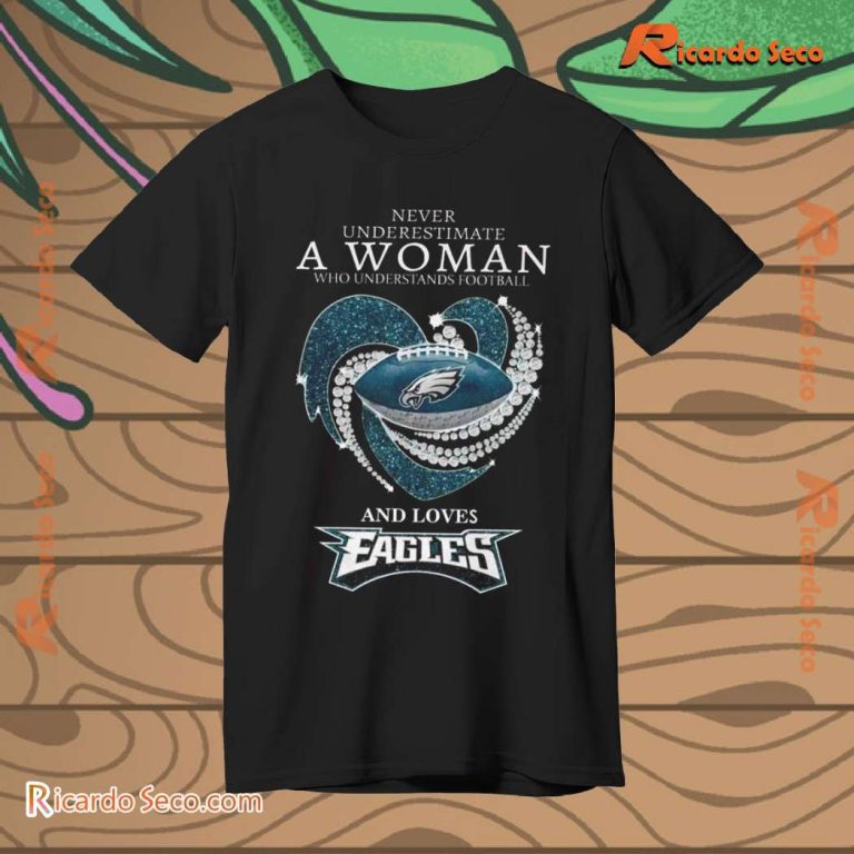 Philadelphia Eagles A Woman Who Understands Football And Loves Classic Men Shirt-b aEZ0YHI