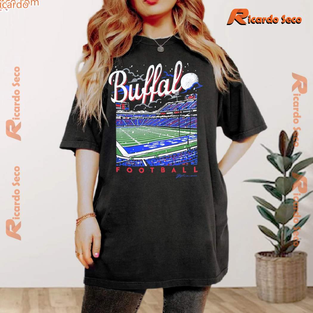 Buffalo Bulls Football Night Scene Unisex T-shirt KtAQsI9