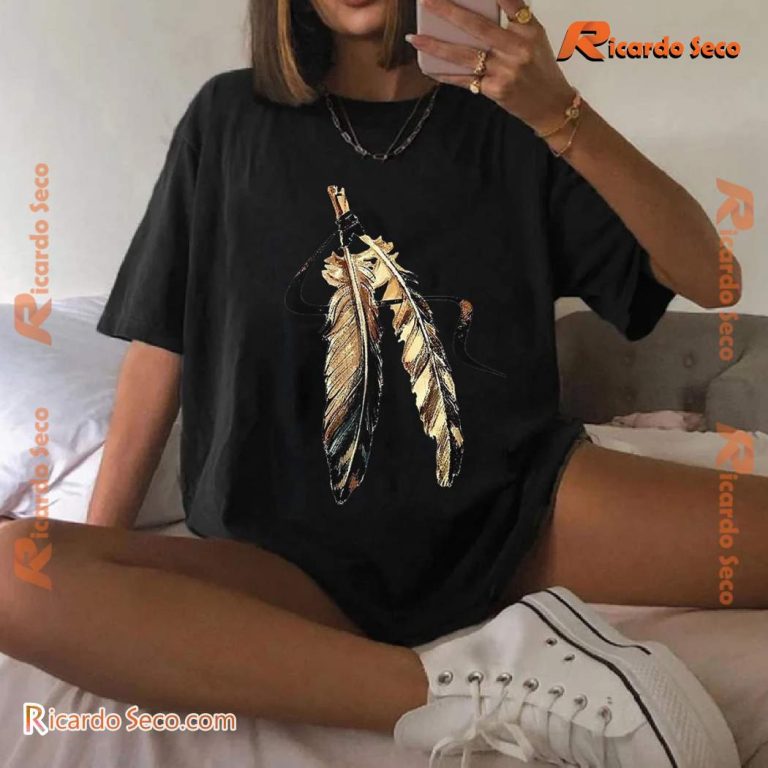 Native American Feather Unisex T-shirt DL723aF