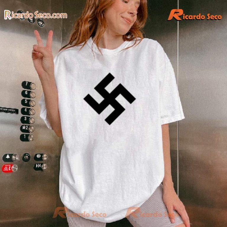 Kanye Wests Super Bowl Swastika Classic Men Shirt BDTmxfX