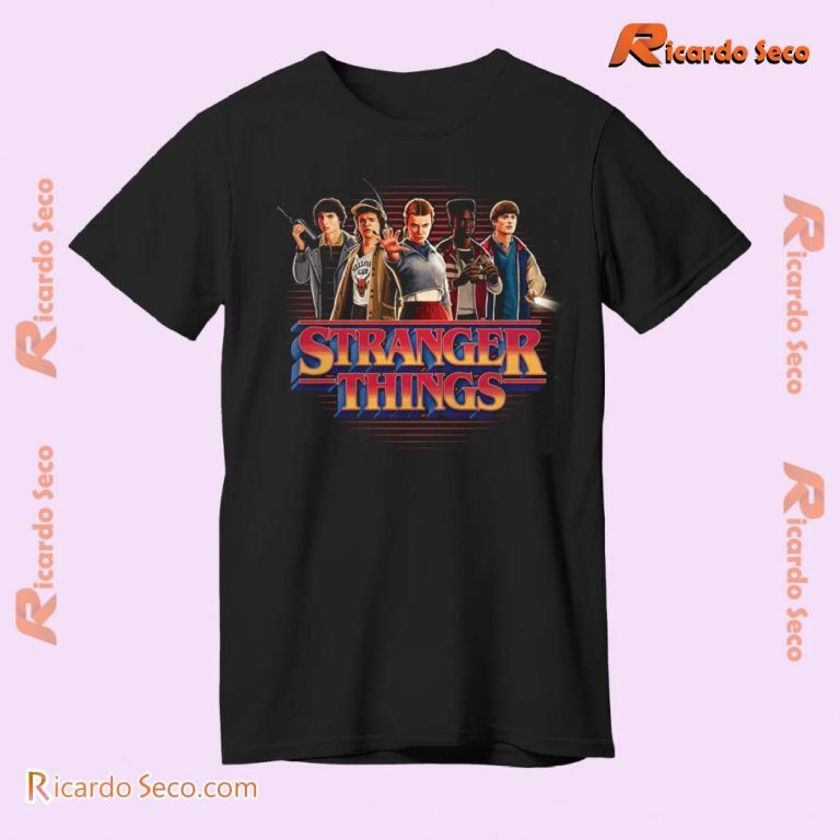 Stranger Things Characters Photo T-shirt-a 6lVYbEw