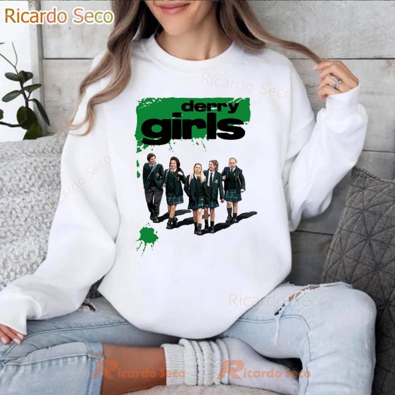 Reservoir Derry Girls Waterford Whispers T-Shirt-a K2vrj7J