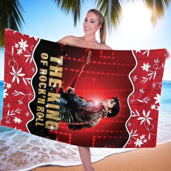 Elvis Presley The King Of Rock'n Roll Beach Towel-a GUWBSq1