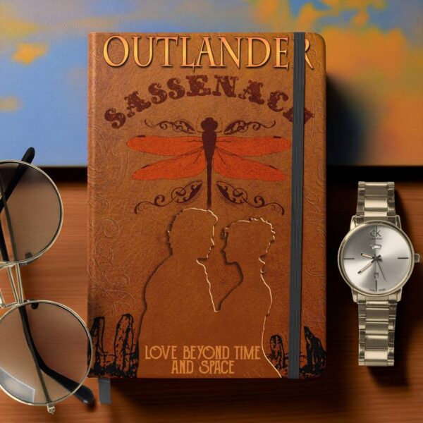 Outlander Sassenach Love Beyond Time And Space Leather Notebook FHC683o