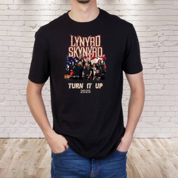Lynyrd Skynyrd Turn It Up 2025 Tour T-shirt-a z8gvmkA