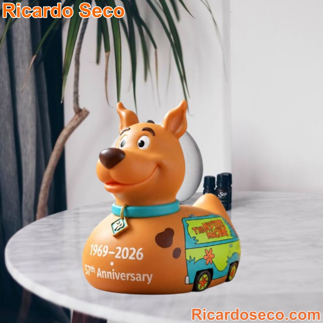 Scooby 1969-2026 57th Anniversary Collectible Duck bfILjGB
