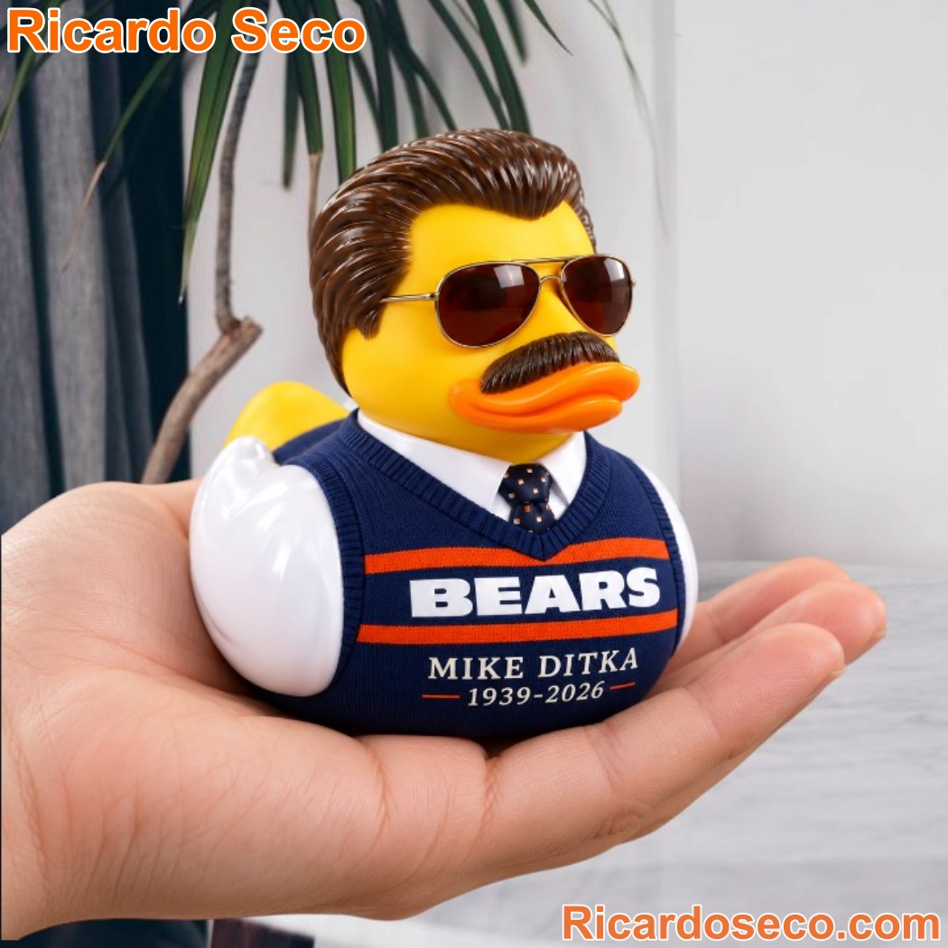 Chicago Bears Mike Ditka 1939-2026 Collectible Duck-a H7xw06J